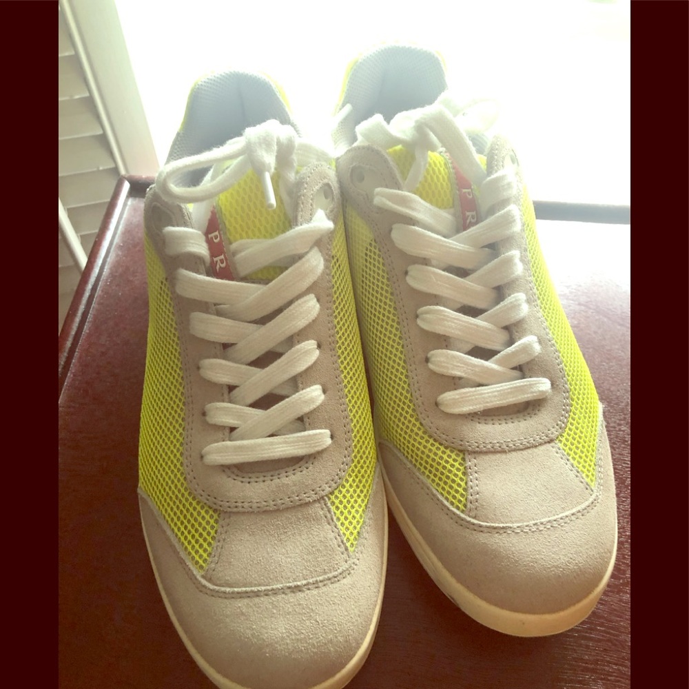 Men’s Prada Sneakers size 9.5